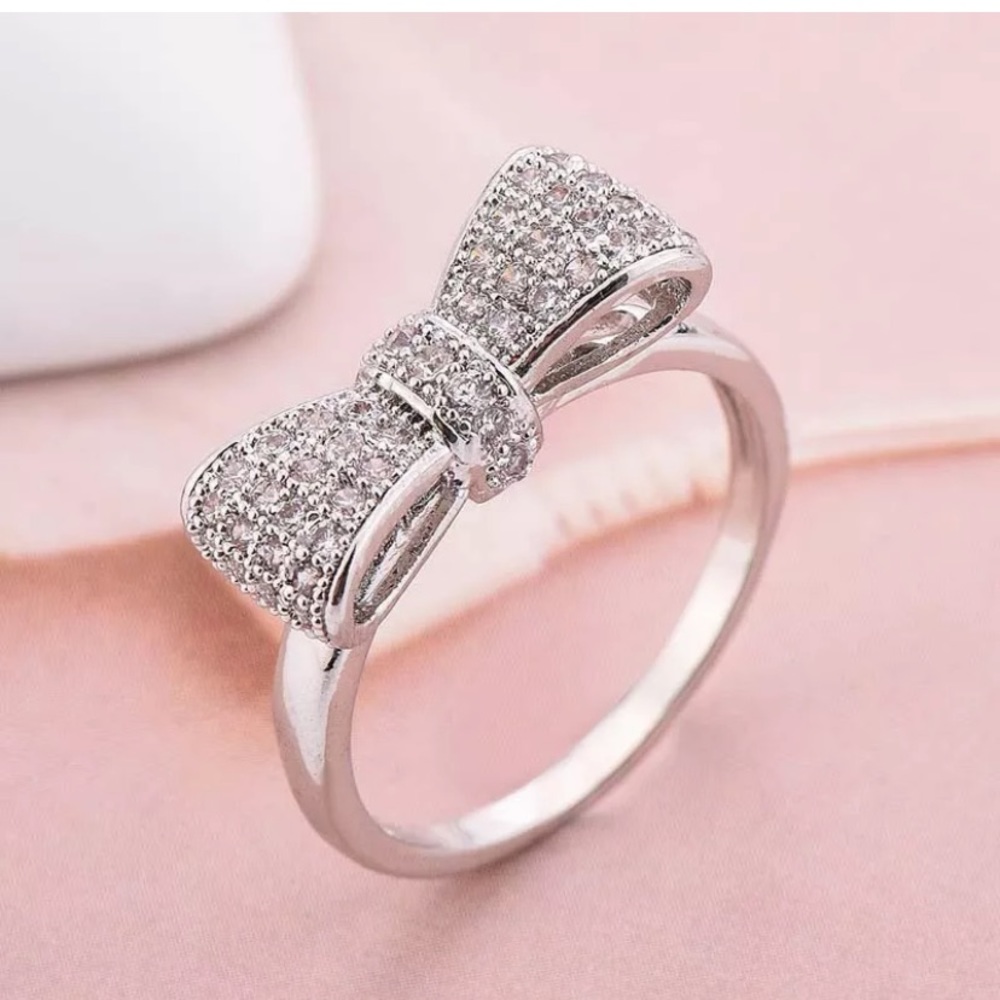 .925 Sterling Silver White Sapphire Bow Ring